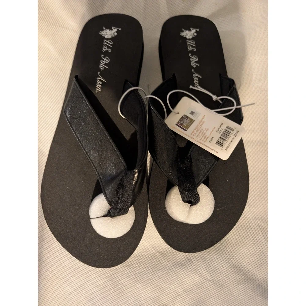 U.S. Polo Assn. Pair of Black Slippers and Flip Flop Sandals Size 8 Brand New